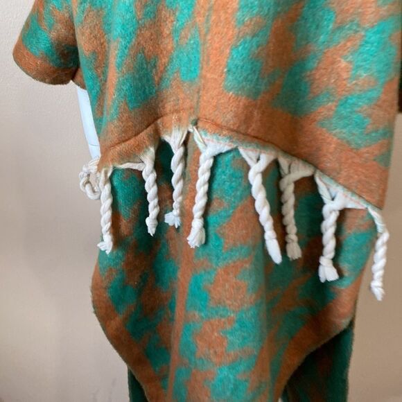 NWOT Warm Long Knit Tassel Winter Cardigan - Green & Chestnut - Picture 14 of 15